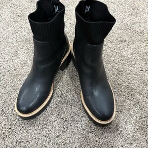 DV by Dolce Vita Black Ankle Boots